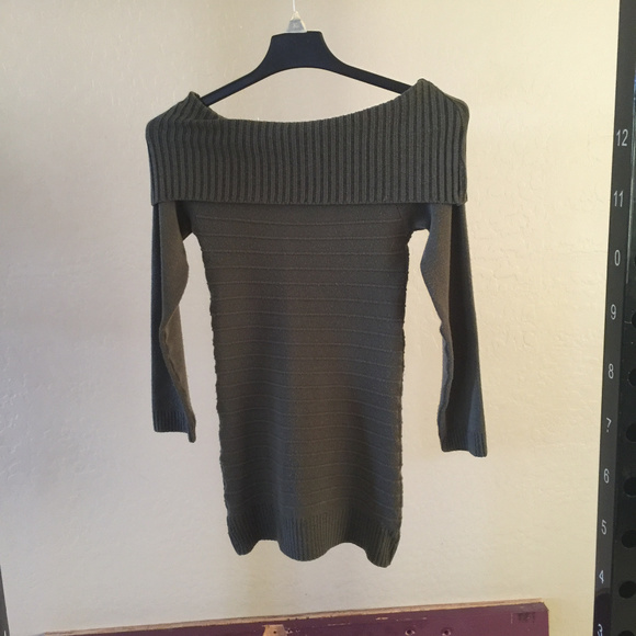 Becky Medium Sweater Dress - Picture 3 of 5